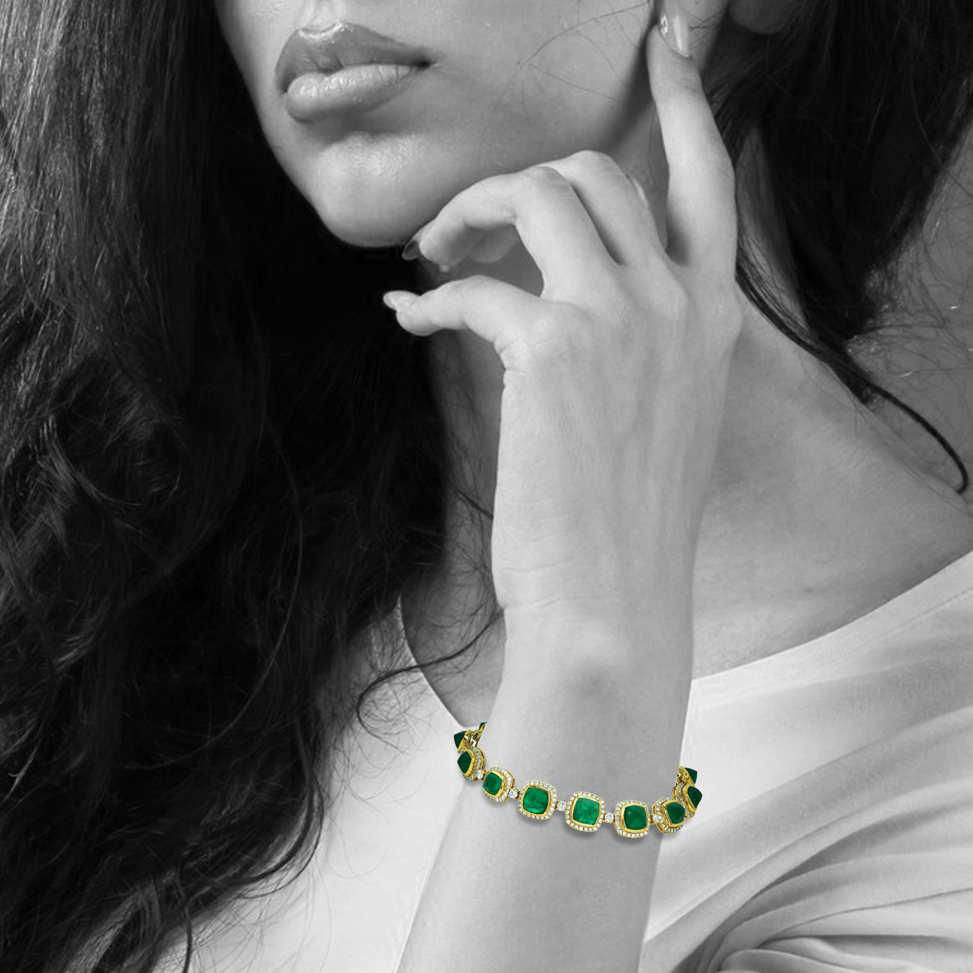 Emerald Colour Stone Bracelet with Diamond Halos in Open Settings